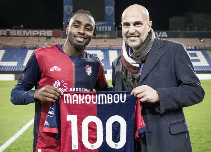 Cagliari Makoumbou 100 presenze e1740403260455