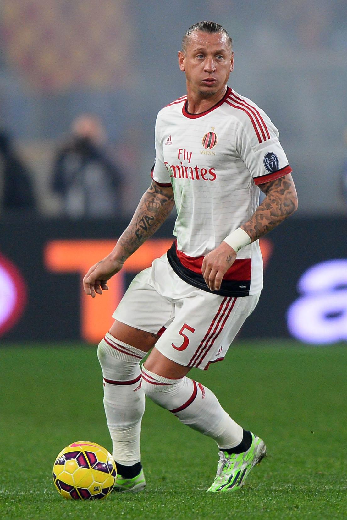 mexes azione milan away dicembre 2014 ifa