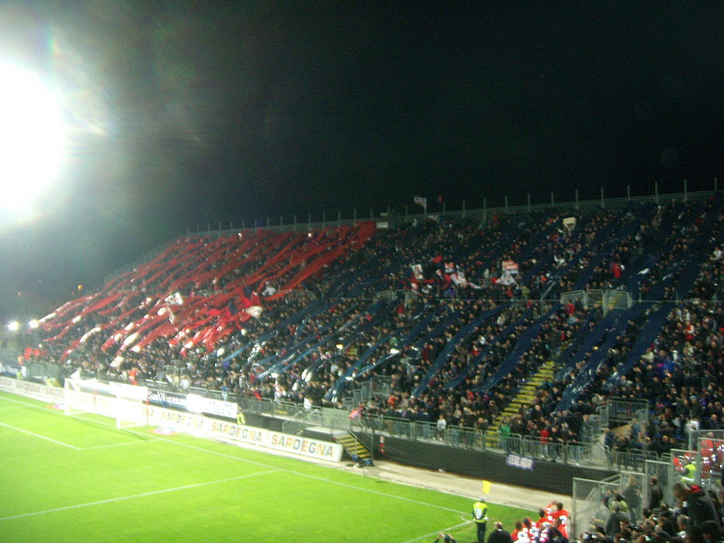 curva cagliari isarenas notte (piras)