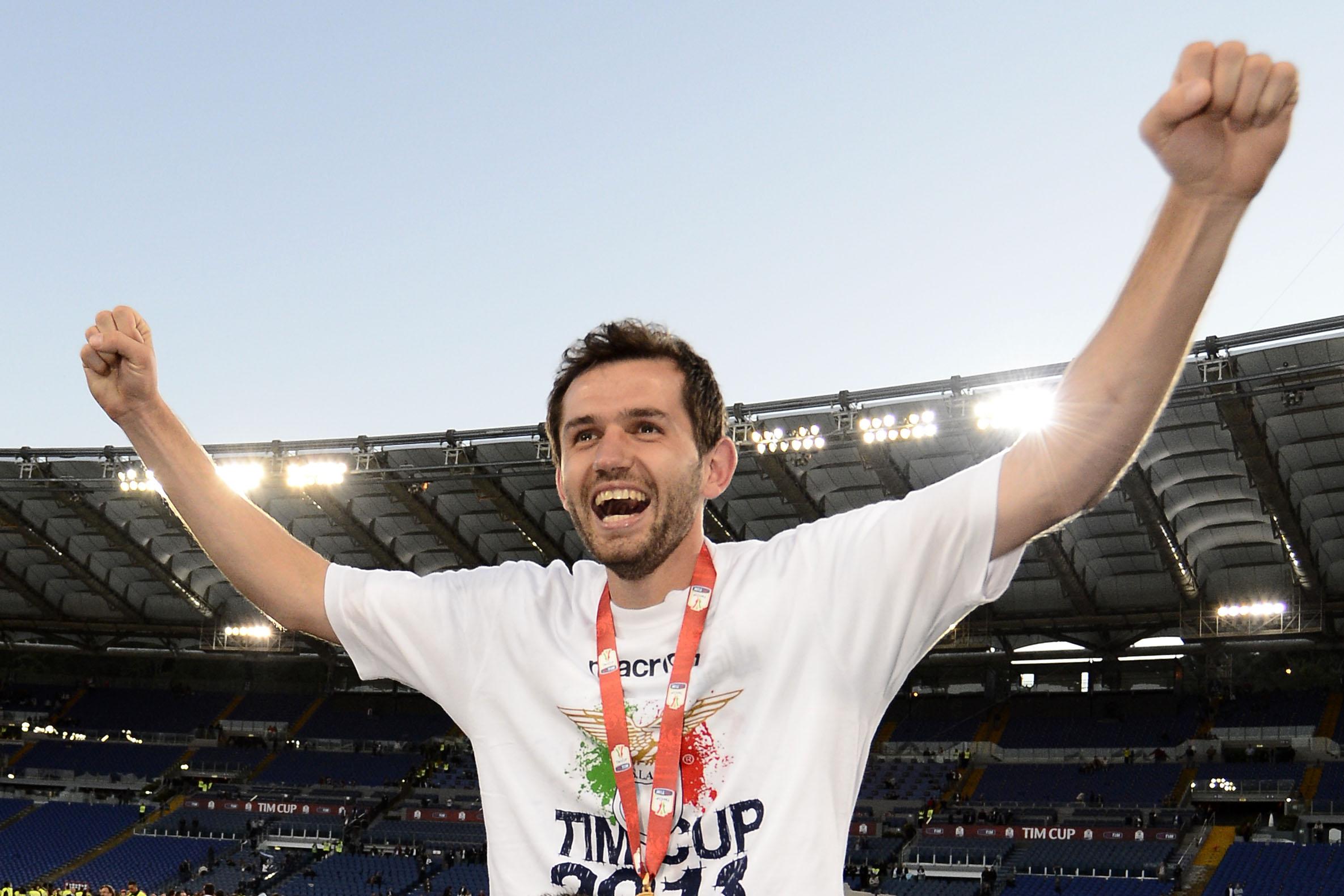 lulic senad finale coppa italia festeggia ifa